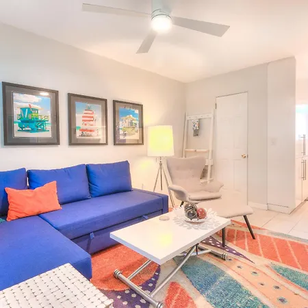 Tropic Terrace #21 - Beachfront Rental